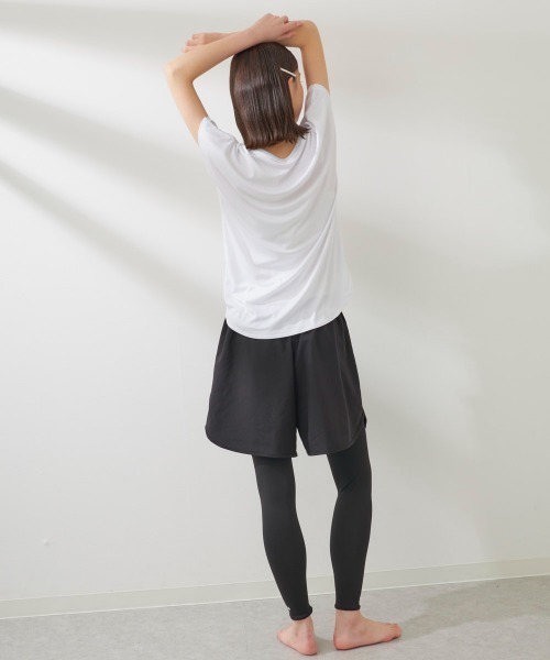 FILA（フィラ）の「【FILA/フィラ】レディース水陸両用フィットネスウェア3点セット　セット水着  ヨガウェア ピラティス トレーニングウェア（水着・レディース・グレー/ブラック/ホワイト・LARGE/XXXX-LARGE/XXX-LARGE/XX-LARGE/SMALL/MEDIUM/X-LARGE）」の16枚目の写真