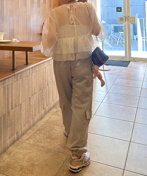 Alley by w closet（アリーバイダブルクローゼット）の「【Alley】シアーフリルボリューム袖プルオーバー（シャツ/ブラウス・レディース・イエロー/ブラック/オフホワイト・FREE）」の9枚目の写真