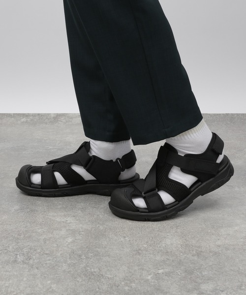 LAKOLE（ラコレ）の「メッシュスポーツサンダル[MEN] / 110478（サンダル・メンズ・ブラック/ベージュ・SMALL/MEDIUM/LARGE）」の19枚目の写真