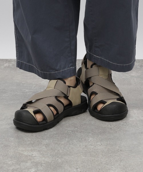 LAKOLE（ラコレ）の「メッシュスポーツサンダル[MEN] / 110478（サンダル・メンズ・ブラック/ベージュ・SMALL/MEDIUM/LARGE）」の21枚目の写真