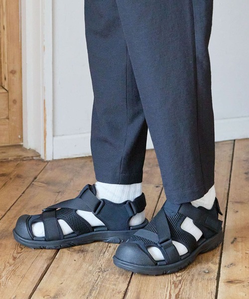 LAKOLE（ラコレ）の「メッシュスポーツサンダル[MEN] / 110478（サンダル・メンズ・ブラック/ベージュ・SMALL/MEDIUM/LARGE）」の15枚目の写真