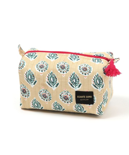 BAYFLOW（ベイフロー）の「[マチたっぷりで収納力◎]【Asante sana】スクエアポーチ（ポーチ・レディース・ブルー/ネイビー/イエロー/ベージュ/ホワイト/ピンク・0）」の14枚目の写真