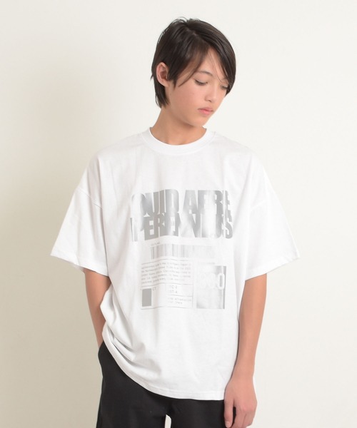 GLAZOS(グラソス)の「【大人向けサイズあり】【STREET】【防汚加工】アソートリフレクタープリント半袖Tシャツ(Tシャツ/カットソー・キッズ・ホワイト/ブラック/キナリ/チャコールグレー・170cm/160cm/150cm/140cm)」の2枚目の写真