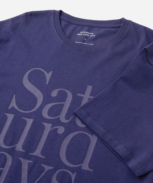 Saturdays NYC（サタデーズ ニューヨークシティ ）の「MILLER STACKED STANDARD SS TEE（Tシャツ/カットソー・メンズ・ネイビー/パープル・L/XL/S/M）」の4枚目の写真