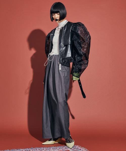 uyu.（ウユ）の「Drawstring Striped Wide Pants / ドロストストライプワイドパンツ【uyu./ウユ】（スラックス・レディース・ブラック/グレー・M/S）」の18枚目の写真