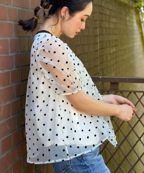 deux amour（ドゥーザムール）の「フロッキードットトップス（チューブトップ・レディース・ホワイト/ブラック/グレー・FREE）」の7枚目の写真