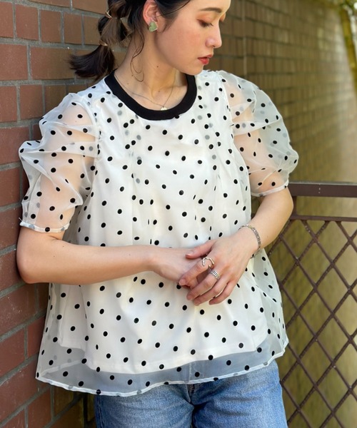 deux amour（ドゥーザムール）の「フロッキードットトップス（チューブトップ・レディース・ホワイト/ブラック/グレー・FREE）」の6枚目の写真