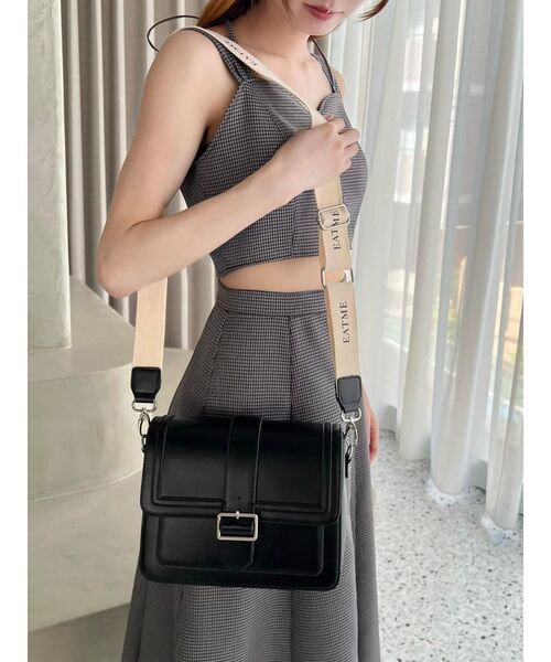 EATME（イートミー）の「ベルテッドフラップバッグ（ショルダーバッグ・レディース・ピンク/ブラック・FREE）」の10枚目の写真