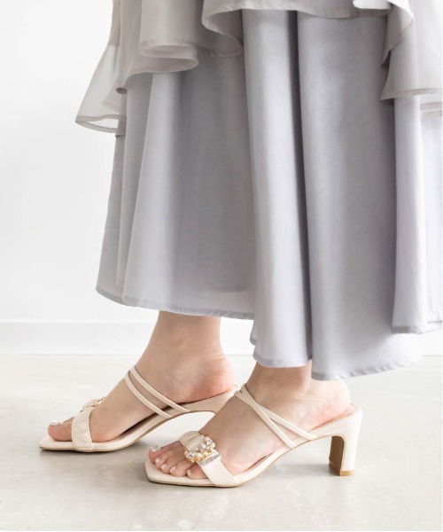 RANDA(ランダ)の「ビジュー×ギャザー ミュールサンダル(サンダル・レディース・ピンクゴールド/アイボリー/ブラック・L/M/S/LL)」の17枚目の写真