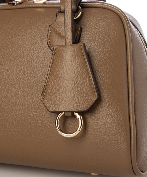 cache cache（カシュ カシュ）の「カシュカシュ cachecache / シボフェイクレザー2wayボストンバッグ（ボストンバッグ・レディース・イエロー/オリーブ/ベージュ系その他/ブラック・FREE）」の16枚目の写真