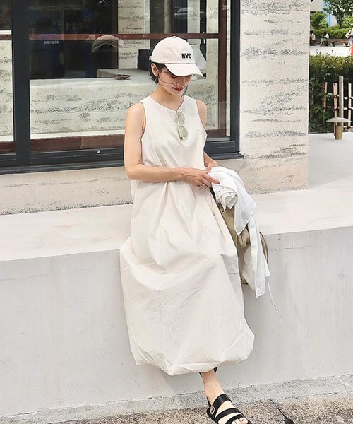 Riberry（リベリー）の「クルーネックアメスリバルーンワンピース（ワンピース・レディース・ブラック/ホワイト・FREE）」の4枚目の写真