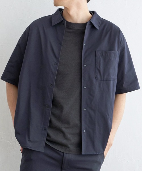 ikka(イッカ)の「【吸水速乾】GOKU楽AIRレギュラーシャツ(シャツ/ブラウス・メンズ・ブラック/オリーブ/ネイビー/ベージュ・S/M/L/XL)」の4枚目の写真