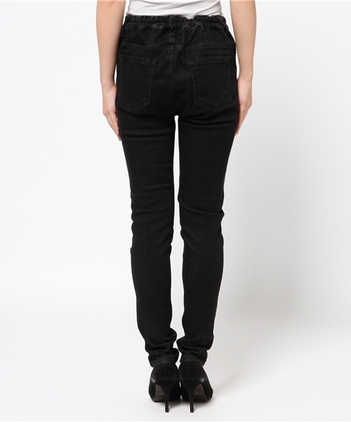 PUNYUS（プニュズ）の「デニムスキニーパンツ（デニムパンツ・レディース・ダークインディゴブルー/インディゴブルー/ブラック/ブラック系その他/ライトインディゴブルー・2/3/1/4）」の10枚目の写真