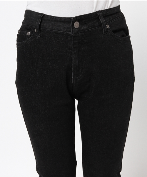 PUNYUS（プニュズ）の「デニムスキニーパンツ（デニムパンツ・レディース・ダークインディゴブルー/インディゴブルー/ブラック/ブラック系その他/ライトインディゴブルー・2/3/1/4）」の11枚目の写真