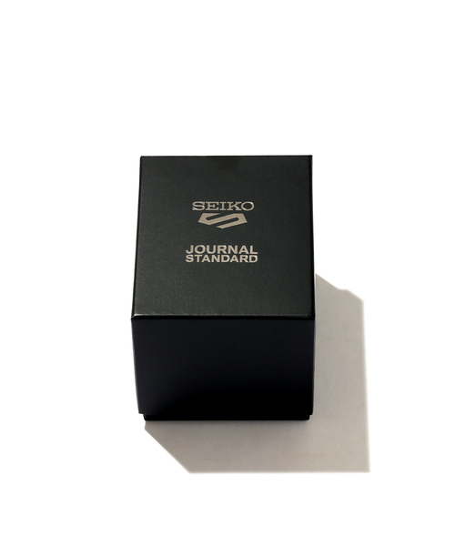 JOURNAL STANDARD（ジャーナルスタンダード）の「Web限定 SEIKO 5SPORTS Exclusive JOURNAL STANDARD unisex（アナログ腕時計・レディース・シルバー・FREE）」の18枚目の写真