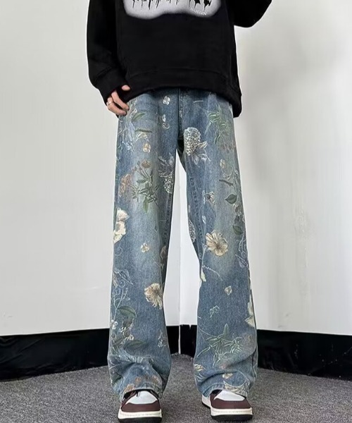B.R.U（ブル）の「花柄デニムパンツ（デニムパンツ・メンズ・ブルー・LARGE/MEDIUM）」の2枚目の写真