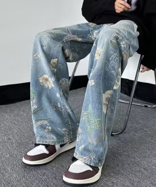 B.R.U（ブル）の「花柄デニムパンツ（デニムパンツ・メンズ・ブルー・LARGE/MEDIUM）」の3枚目の写真