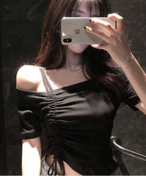 LADY LIKE（レディライク）の「ドローストリング肩見せトップス（Tシャツ/カットソー・レディース・ブラック/ホワイト/グレー・M）」の7枚目の写真