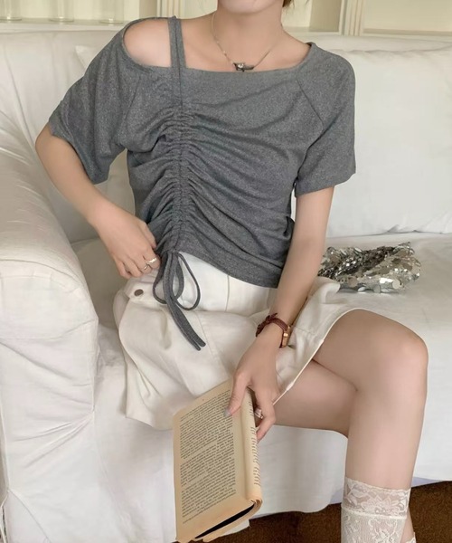 LADY LIKE（レディライク）の「ドローストリング肩見せトップス（Tシャツ/カットソー・レディース・ブラック/ホワイト/グレー・M）」の18枚目の写真