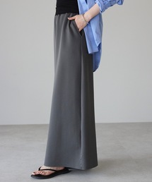 ＆HALF（アンドハーフ）の「セルフカットイージーIラインスカート（シーズンフリー/ロングスカート/ナロースカート）（スカート）」