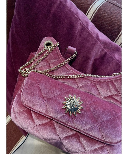 EVRIS（エヴリス）の「キルティングポケットショルダーBAG（ショルダーバッグ・レディース・ブルー/ブラック/ピンク・FREE）」の3枚目の写真