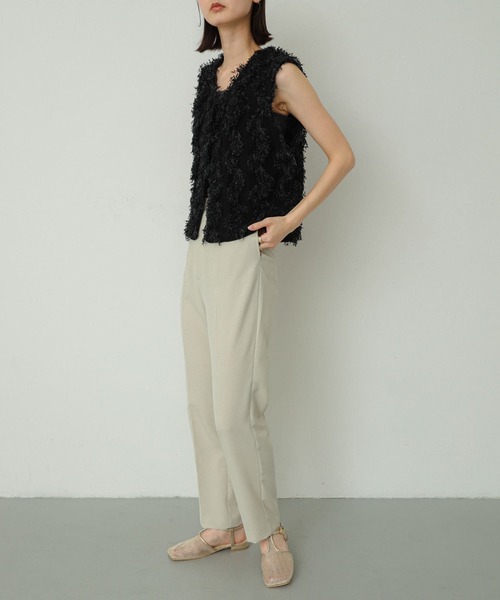 SENSE OF PLACE by URBAN RESEARCH(センスオブプレイスバイアーバンリサーチ)の「『UR TECH DRYLUXE』リネンライクテーパードパンツ(その他パンツ・レディース・ライトベージュ/ブラック/ネイビー・SMALL/MEDIUM/LARGE)」の7枚目の写真