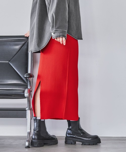 HEREIAM（ヘレイアム）の「【HEREIAM】スポーティーリブスカート2.0（スカート・レディース・グレー/ブラック/レッド/ダークブラウン/セージグリーン・MEDIUM/SMALL）」の5枚目の写真