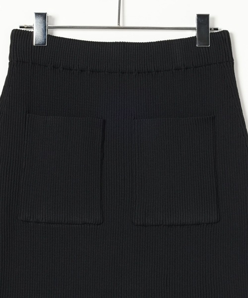 HEREIAM（ヘレイアム）の「【HEREIAM】スポーティーリブスカート2.0（スカート・レディース・グレー/ブラック/レッド/ダークブラウン/セージグリーン・MEDIUM/SMALL）」の8枚目の写真