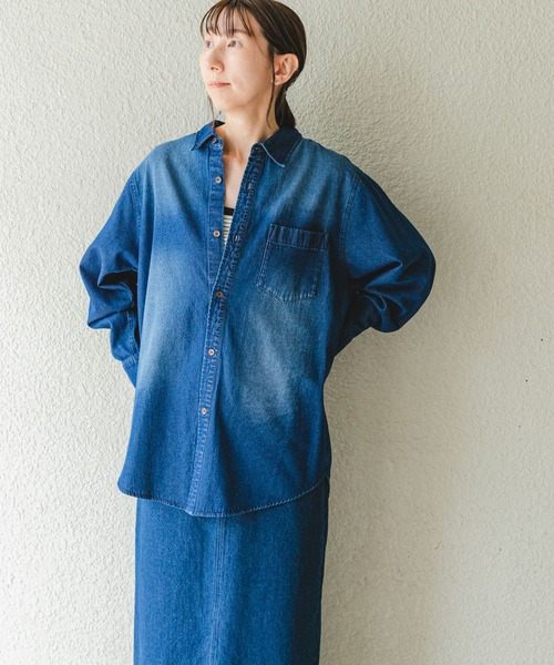 ITEMS URBANRESEARCH（アイテムズ アーバンリサーチ）の「デニムシャツ（シャツ/ブラウス・レディース・インディゴブルー/ライトブルー・FREE）」の2枚目の写真