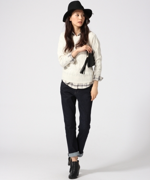 GLOBAL WORK（グローバルワーク）の「7ゲージイタリアケーブルプルオーバー長袖/563013（ニット/セーター・レディース・グリーン/ワインレッド/ネイビー/ホワイト/グレー/ダークグレー/ライトベージュ・SMALL/MEDIUM/LARGE）」の8枚目の写真