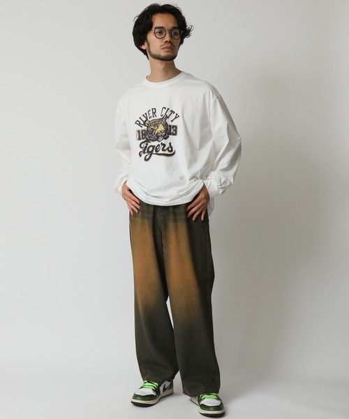 ARCADE(アーケード)の「タイガーカレッジロゴ プリント ロングスリーブ Tシャツ(Tシャツ/カットソー・メンズ・ホワイト/ブラック・FREE)」の5枚目の写真