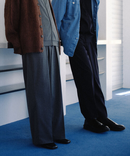 WHIMSIC(ウィムジック)の「【UNISEX/2サイズ展開/SETUP対応】ピンストライプスラックス(その他パンツ・レディース・チャコールグレー/ネイビー・2/1)」の2枚目の写真