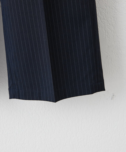 WHIMSIC(ウィムジック)の「【UNISEX/2サイズ展開/SETUP対応】ピンストライプスラックス(その他パンツ・レディース・チャコールグレー/ネイビー・2/1)」の15枚目の写真