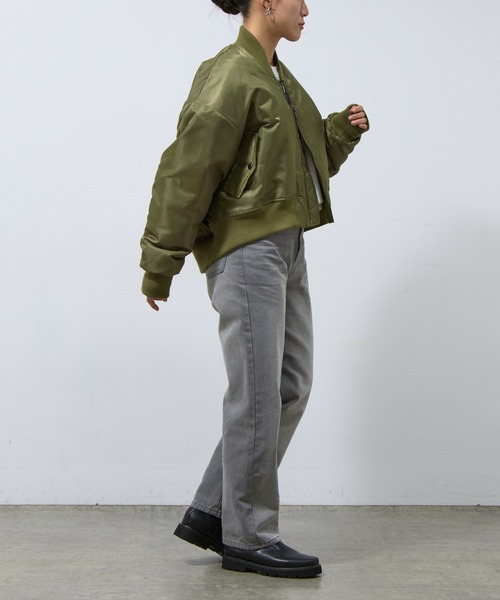 COLONY 2139（コロニートゥーワンスリーナイン）の「ダブルZIPクロップド中綿MA-1（MA-1・レディース・ブラック/カーキ・FREE）」の5枚目の写真