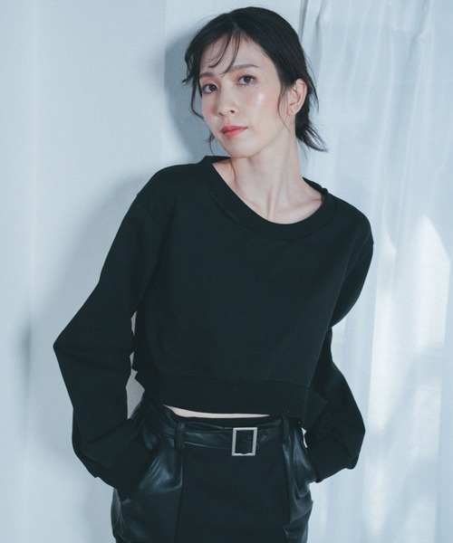 Nora Lily elle(ノラリリーエル)の「【Nora Lily】「elle」Slash Short SWEAT(スウェット・レディース・アッシュグレー/ブラック/レッド・FREE)」の13枚目の写真