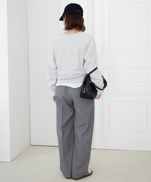 SLOBE IENA（スローブイエナ）の「裏毛コンパクトラグランスウェット（スウェット・レディース・グレー/ピンク/ネイビー・FREE）」の7枚目の写真