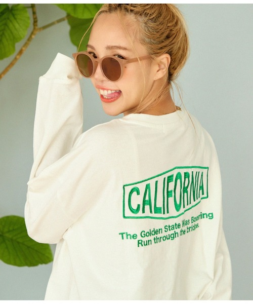 anap mimpi(アナップミンピ)の「CALIFORNIA ロゴラウンドヘム 長袖 ビッグ ロンT(Tシャツ/カットソー・レディース・ブラック/オフホワイト/ブラウン・FREE)」の1枚目の写真