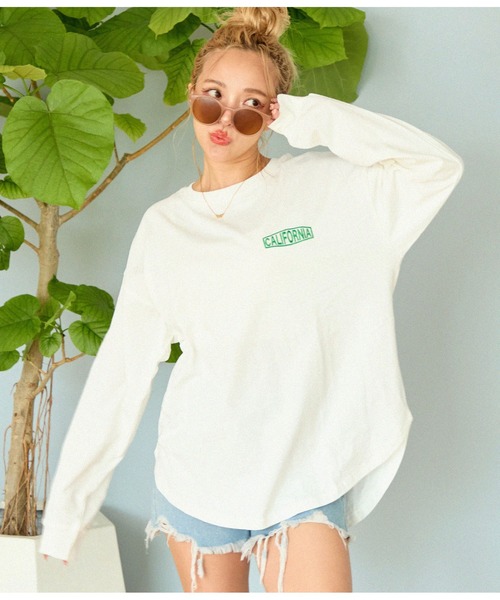 anap mimpi(アナップミンピ)の「CALIFORNIA ロゴラウンドヘム 長袖 ビッグ ロンT(Tシャツ/カットソー・レディース・ブラック/オフホワイト/ブラウン・FREE)」の4枚目の写真