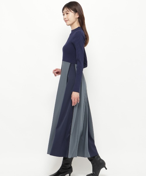 AND COUTURE(アンドクチュール)の「配色ドッキングワンピース(ワンピース・レディース・ネイビー/ブラック・FREE)」の3枚目の写真
