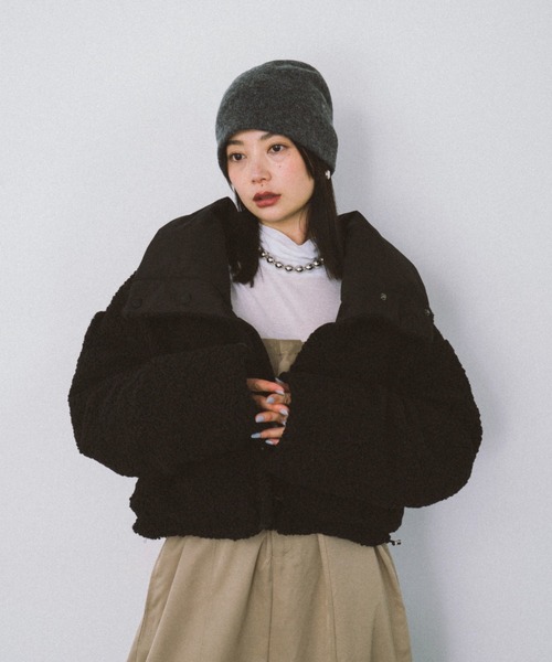 HANNE（アン）の「リバーシブルパディングショートコート