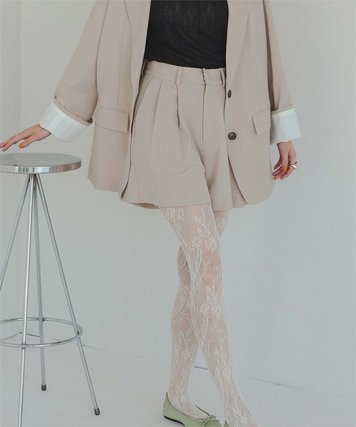 titivate(ティティベイト)の「ツータックショートパンツ(その他パンツ・レディース・ブラック/ライトカーキ/ライトベージュ・L/M/S)」の19枚目の写真