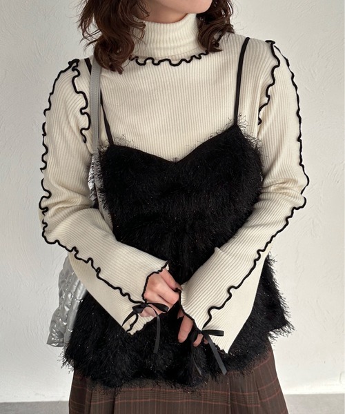 kutir（クティール）の「【新色追加】リボンメロータートルニット（ニット/セーター・レディース・ブルー/オレンジ/アイボリー/グリーン/レッド/グレー/ブラック・FREE）」の8枚目の写真