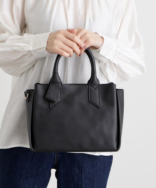 grove（グローブ）の「ハンドルノットリボン2WAYトート【入卒対応可】（ショルダーバッグ・レディース・ナチュラル/ブラック/サックスブルー・00）」の2枚目の写真