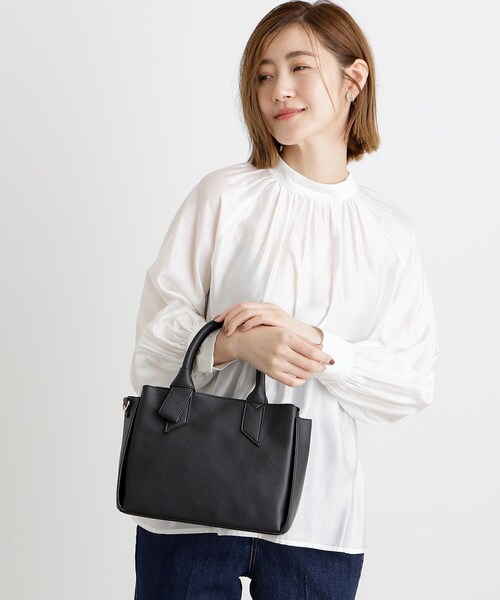 grove（グローブ）の「ハンドルノットリボン2WAYトート【入卒対応可】（ショルダーバッグ・レディース・ナチュラル/ブラック/サックスブルー・00）」の4枚目の写真