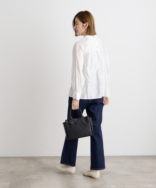 grove（グローブ）の「ハンドルノットリボン2WAYトート【入卒対応可】（ショルダーバッグ・レディース・ナチュラル/ブラック/サックスブルー・00）」の5枚目の写真
