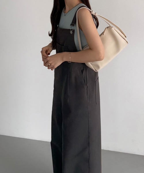 callautia（カラウティア）の「サロペットパンツ（サロペット/オーバーオール・レディース・ホワイト/チャコール/ブラック・MEDIUM/SMALL/LARGE）」の16枚目の写真