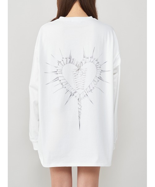 Darich(ダーリッチ)の「ハートモチーフロングTシャツ(Tシャツ/カットソー・レディース・ホワイト/ライトグレー/ブラック・FREE)」の5枚目の写真