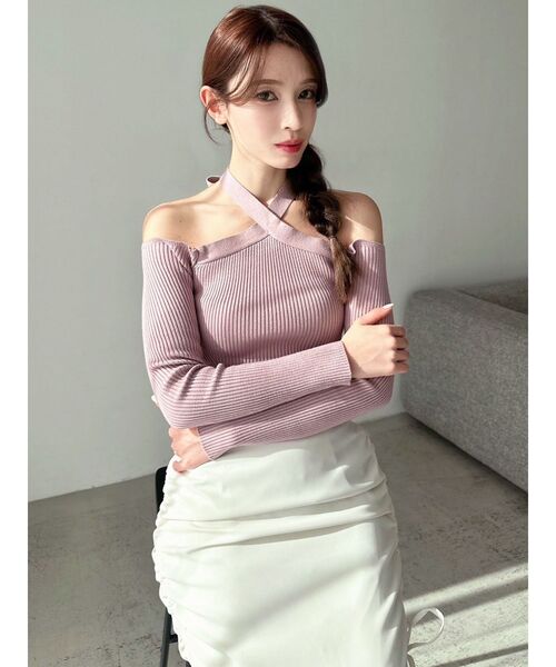 RESEXXY（リゼクシー）の「ホルターネックニットトップス（ニット/セーター・レディース・ホワイト/ピンク/ブラック・FREE）」の6枚目の写真