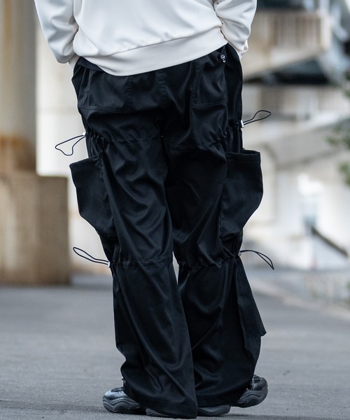 JOHN'S CLOSET(ジョンズクローゼット)の「【13】コード使い バリエーションシルエット ストレッチカーゴパンツ(カーゴパンツ・メンズ・ブラック/オフホワイト・MEDIUM/LARGE)」の17枚目の写真