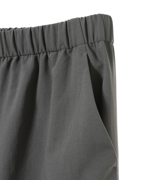 GOLDWIN（ゴールドウィン）の「GOLDWIN Wide Ankle Easy Pants GL75183（その他パンツ・メンズ・ブラック/チャコールグレー・3/4/2）」の6枚目の写真